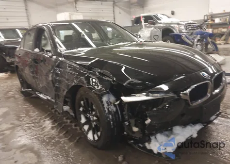 2017 BMW 320I xDrive из США, поврежденный, VIN WBA8E5G35HNU43855